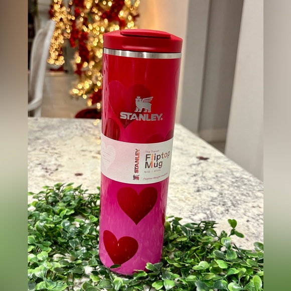 Stanley 16oz Aero Transit Light Bottle Red Rouge Heart Gradient Valentines - Picture 2 of 6